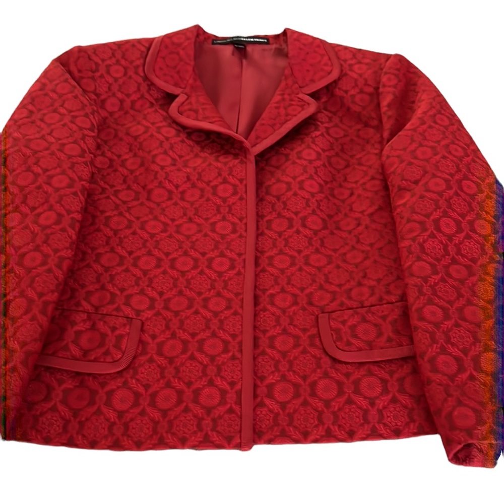 Lafayette 148 brocade jacket in stunning, rich red. Size 10. Piped and lined.